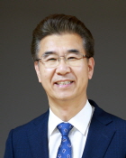 이 명 화